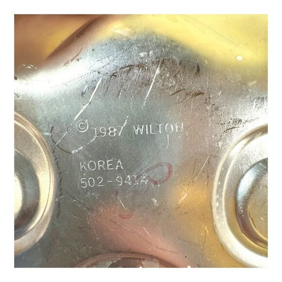 Vtg Halloween 1987 Wilton Pumpkin Cake Pan Jack-O-Lantern Shaped 11x10 Aluminum - Picture 3 of 6